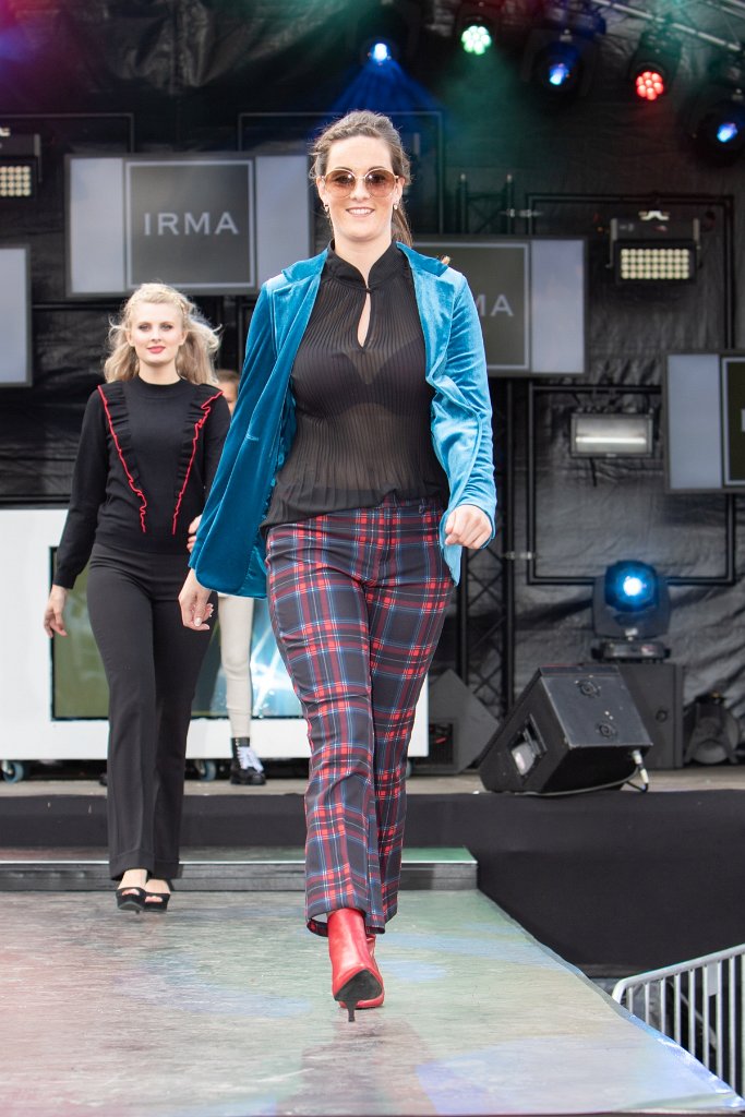 Modeshow 2018 A 176.jpg